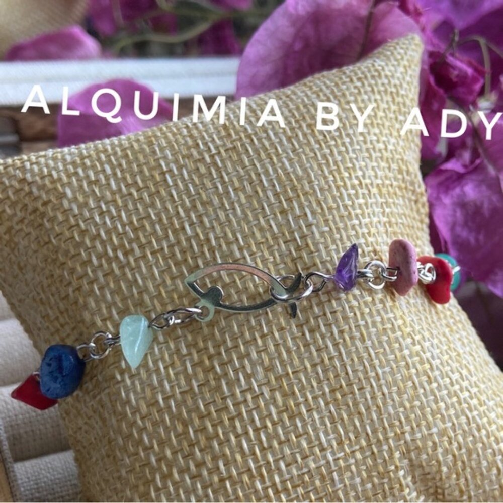 Multi gemstones sardine fish charms bracelet - Picture 1 of 2